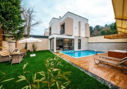 Luxon Sapanca Family Villas